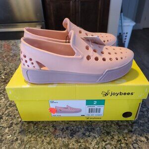 NWT Joybees Jordan Kids' Slip-On Shoes Heavenly Pink Iris Size 2